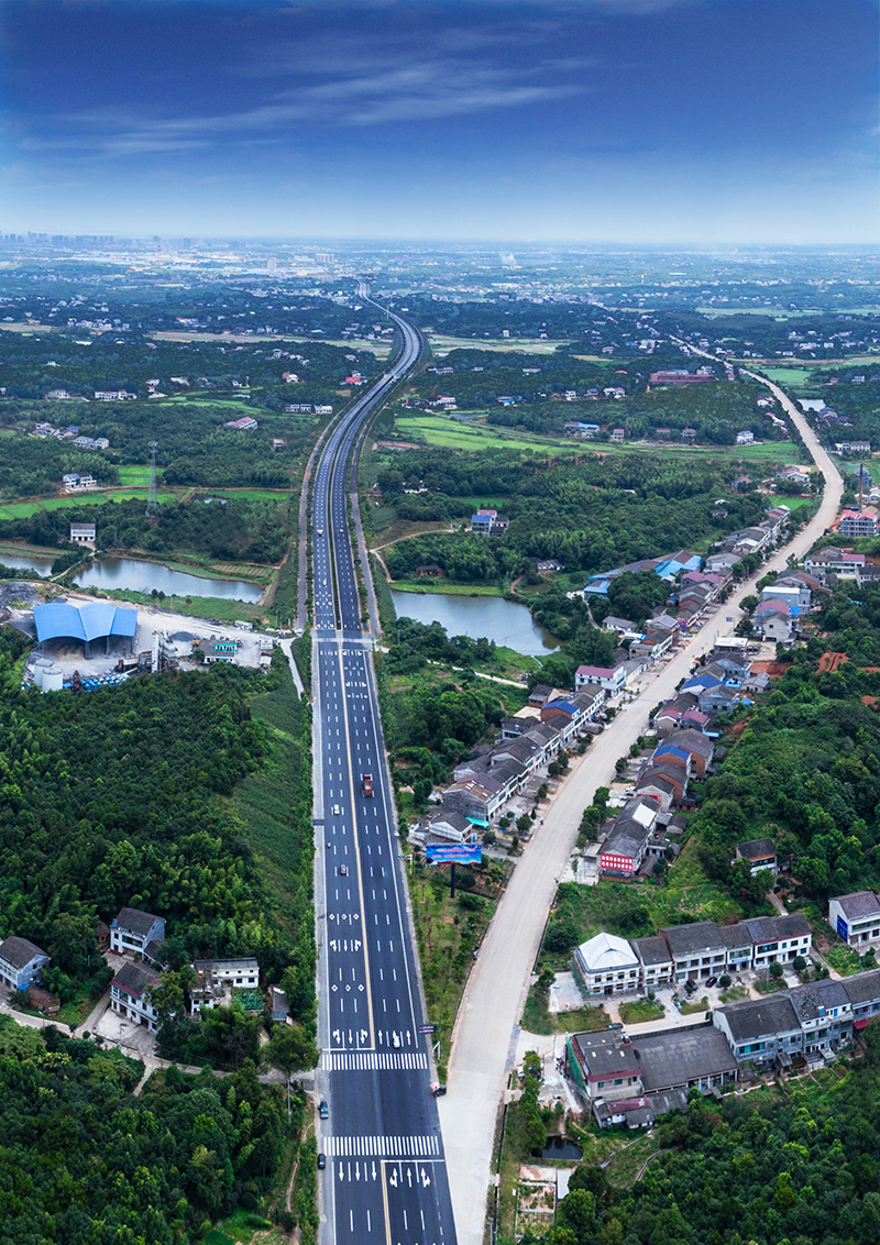 17、芙蓉大道湘陰段道路工程（1）.jpg